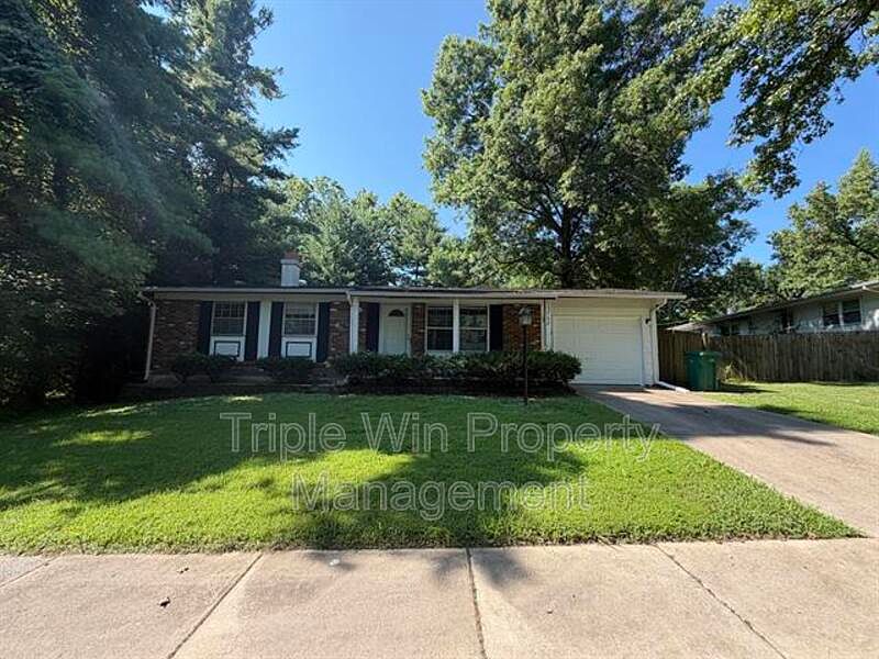 1st image of 762 Del Marco Dr