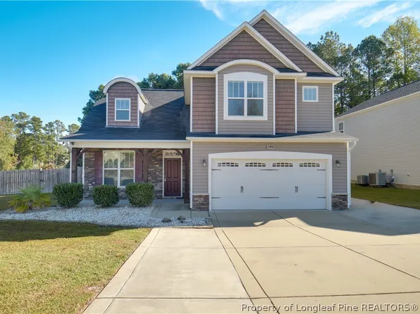 140 Birch Ave, Spring Lake, NC 28390