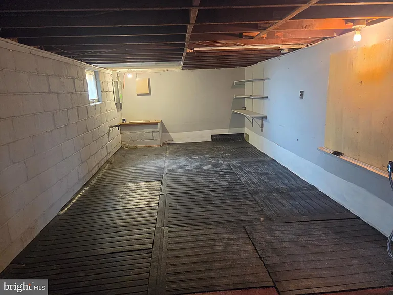 14 E Evesham Rd — Photo 9