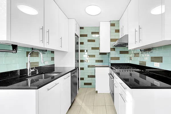 Rented by Compass | media 11