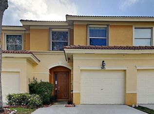 305 River Bluff Ln, West Palm Beach, FL 33411
