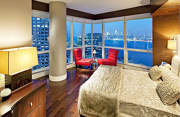 Sold by Weichert/Exchange Place | media 2