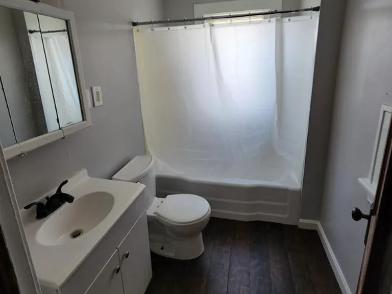 10909 Parkhurst Dr #1 — Photo 7