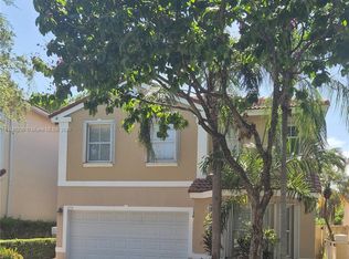 1810 Sweetbay Way, Hollywood, FL 33019