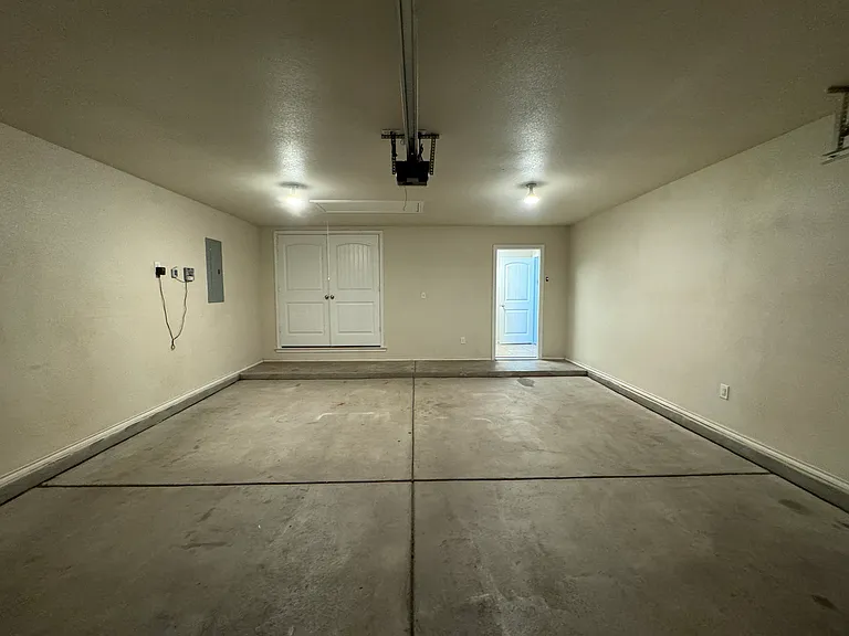 10113 Viola Ave — Photo 10