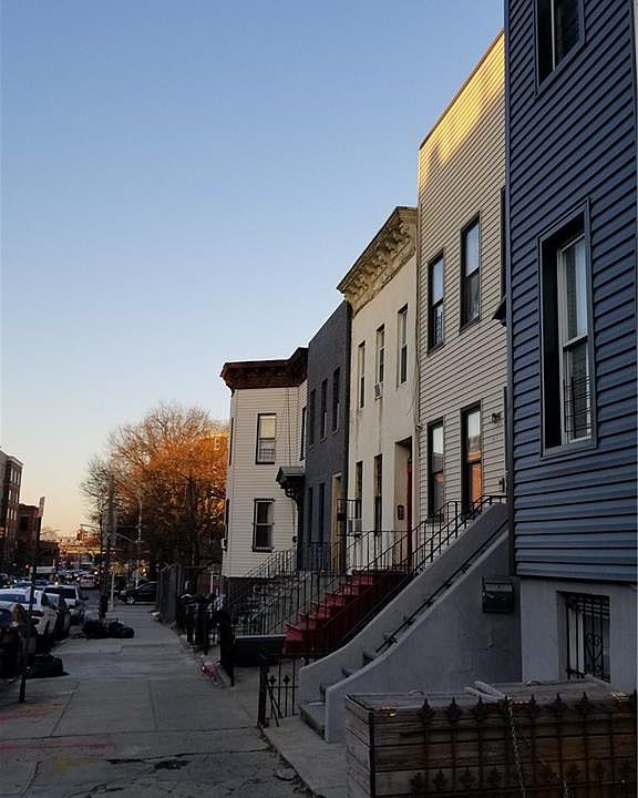 2nd image of 137 Rochester Ave