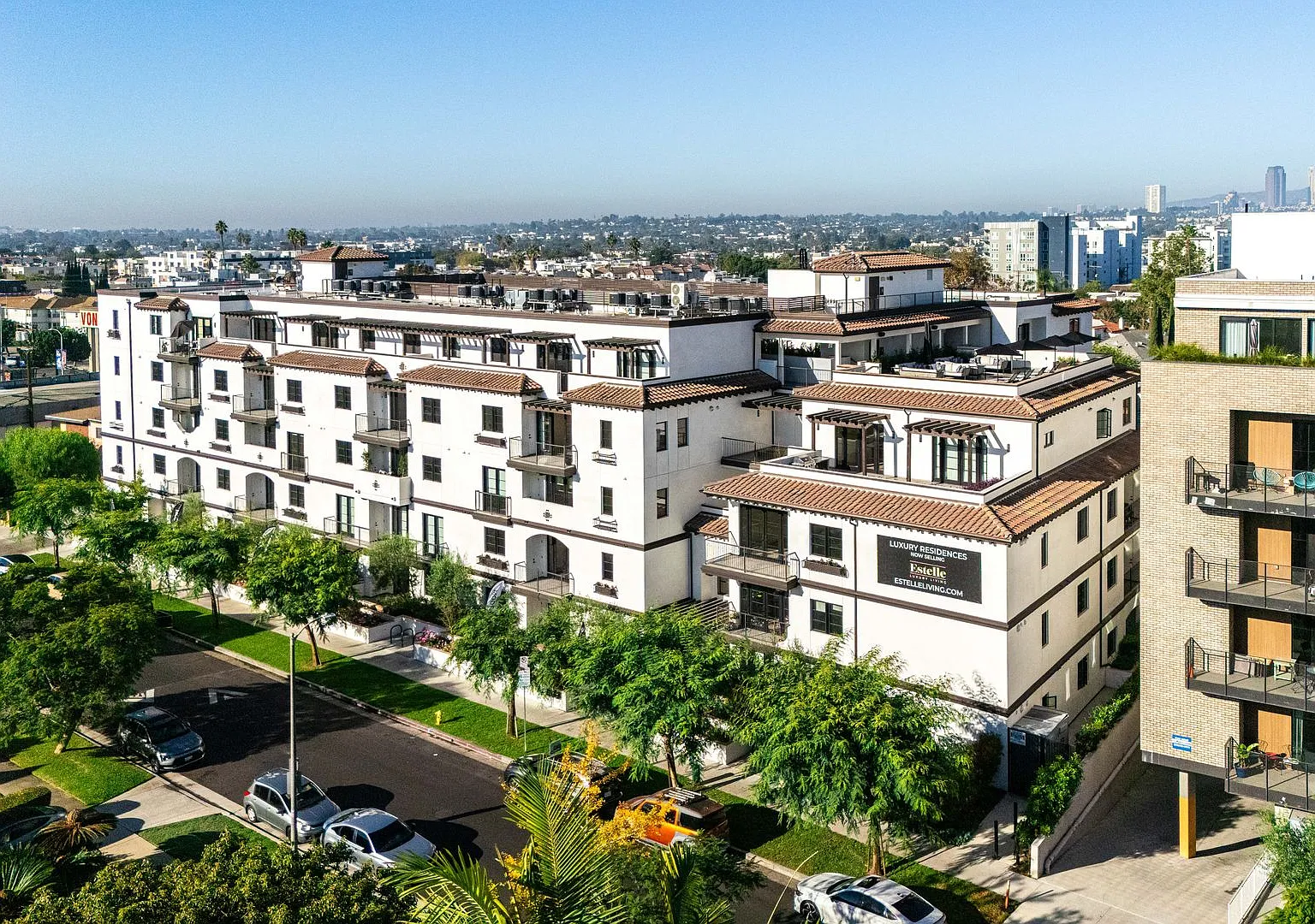 The Estelle: Elevated Amenities and Design ~ NOW OFFERING LIMITED-TIME LEASING SPECIALS! — Photo 4