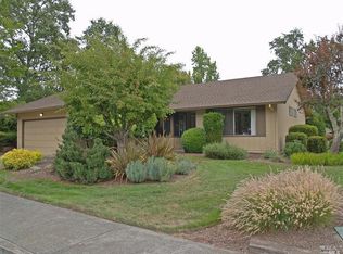 6584 Stone Bridge Rd, Santa Rosa, CA 95409