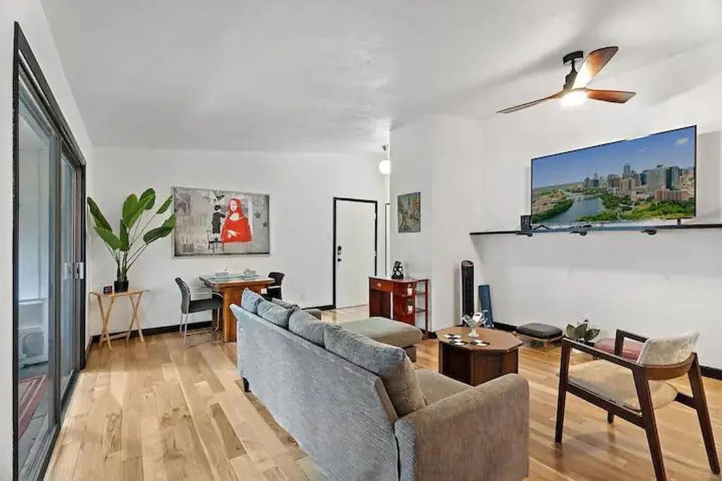 1 bed, 600 sqft, $3,500 — Photo 4