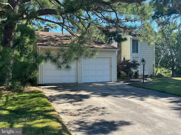 120 W Side Dr, Rehoboth Beach, DE 19971