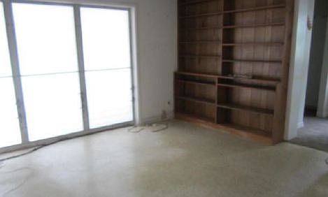 4th image of 2527 Bimini Ln
