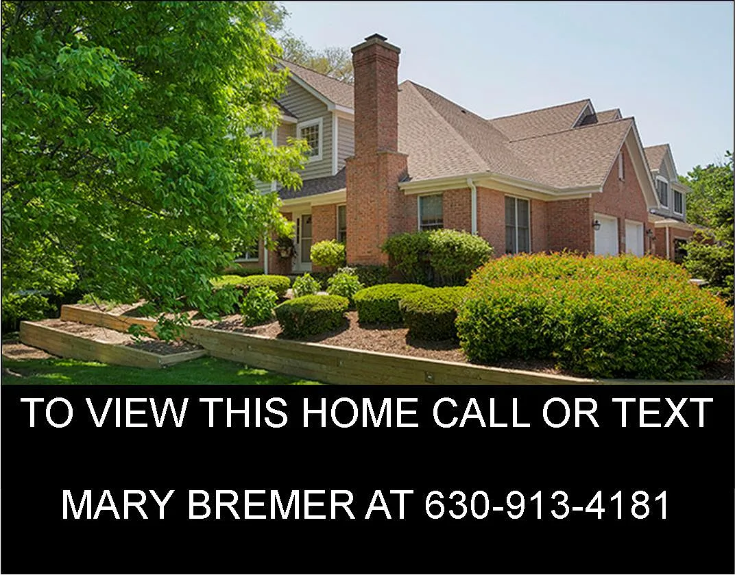 326 Turnberry Ln photo 1