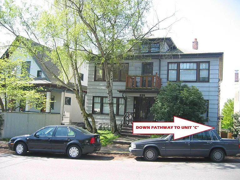 629 12th Ave E #A — Photo 3
