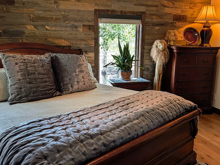 Master Bed Room