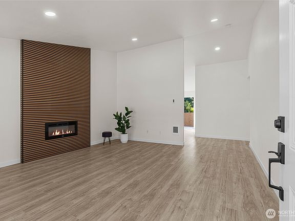 5th image of 13027 23rd Avenue S