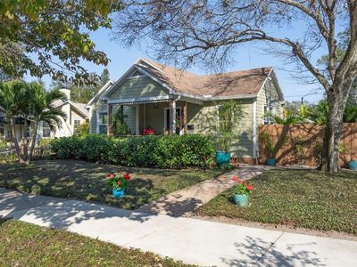 1101 Crescent Lake Dr N, Saint Petersburg, FL, 33701