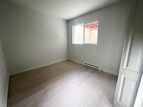 5th image of 12505 231st St