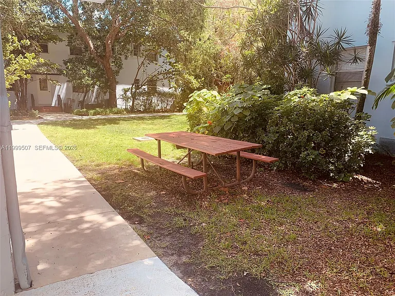 5605 SW 80th St #97-A — Photo 21