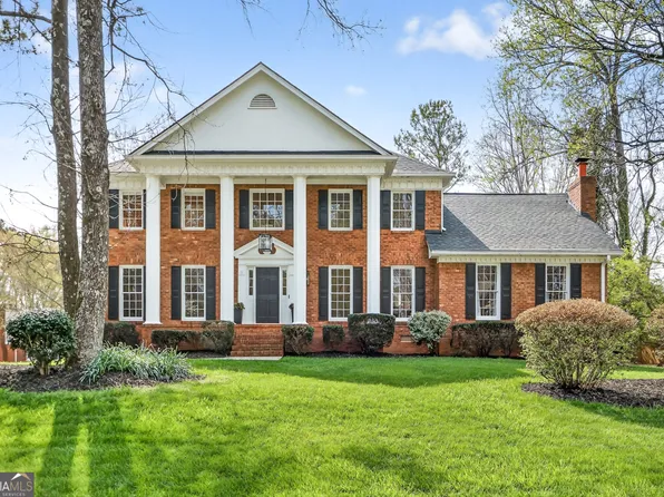 6146 Courtside Dr, Peachtree Corners, GA 30092