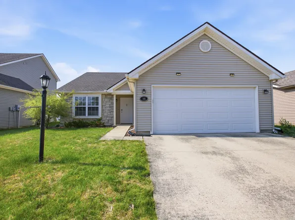 705 Luria Ln, Champaign, IL 61822