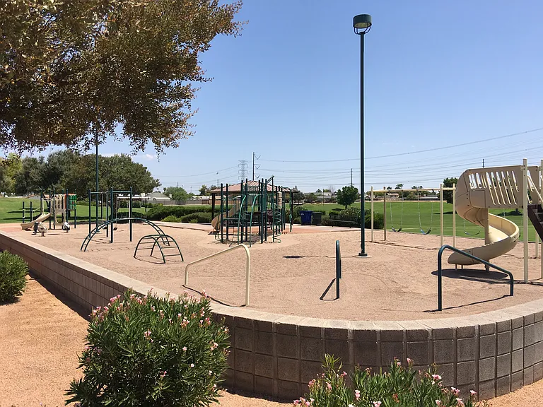 1653 W Plana Ave — Photo 17