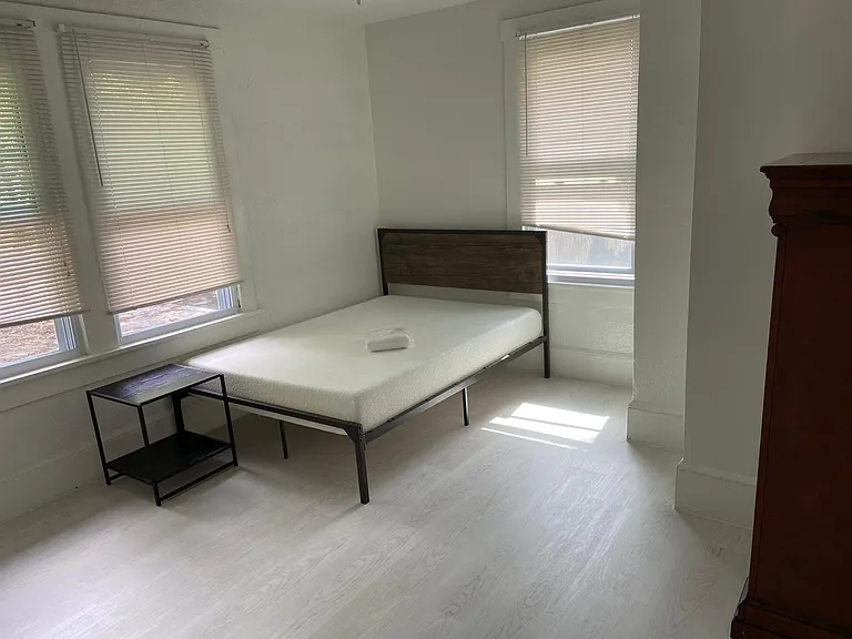 5 Estey St #3 — Photo 14