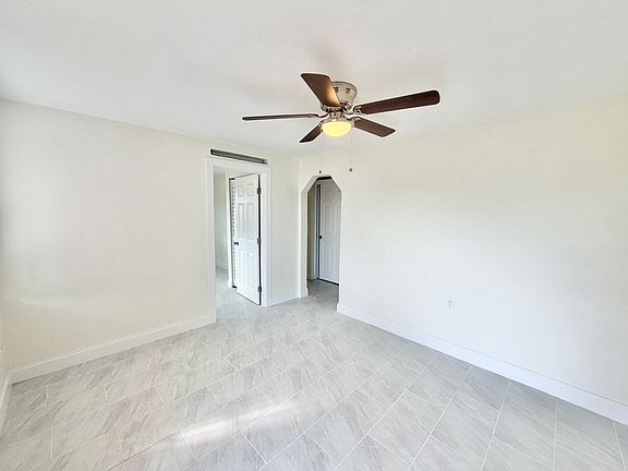 3rd image of 618 6th Ave #616