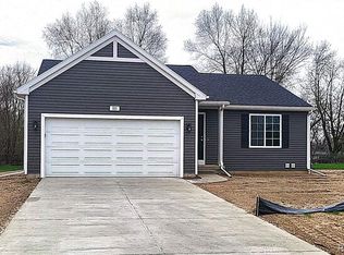 105 Cottonwood Ct, Litchfield, MI 49252