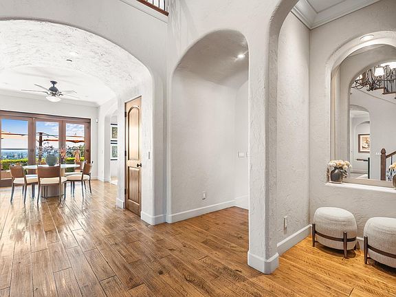 3rd image of 636 Montebello Drive