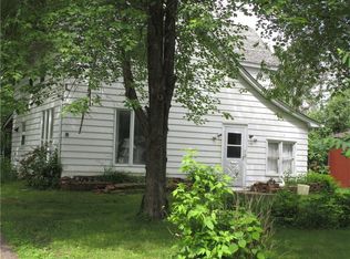 702 1st St S, Ladysmith, WI 54848