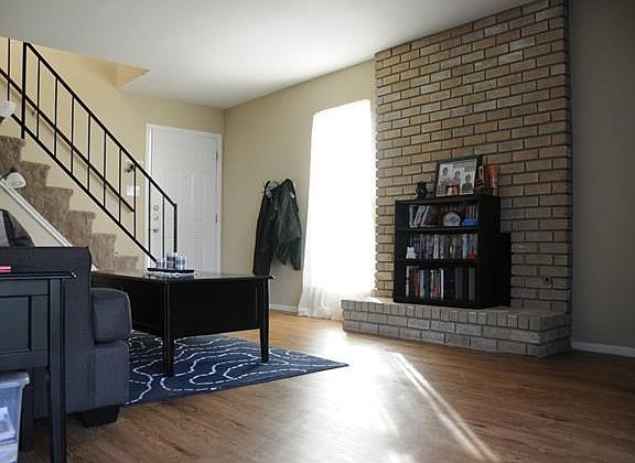 4th image of 1206 Doreen Ct #B