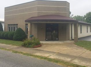 1621 S 25th St, Terre Haute, IN 47803