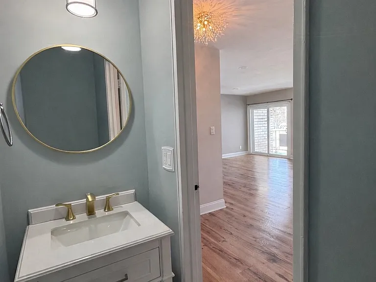 1111 River Rd #H20 — Photo 7
