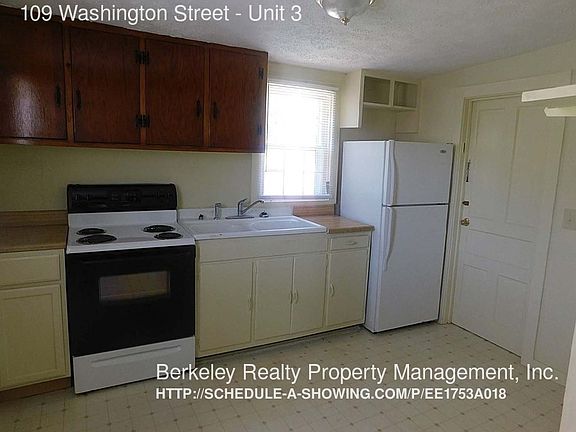 4th image of 109 Washington St APT 3