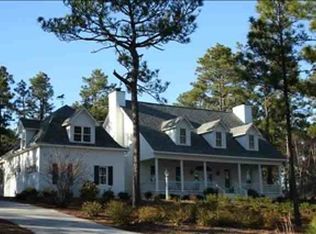 90 Woodenbridge Ln, Pinehurst, NC 28374