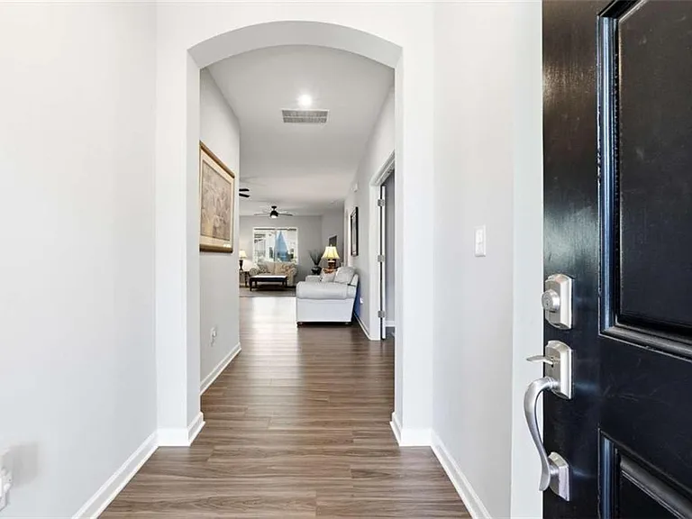 24 Aspen Way — Photo 2