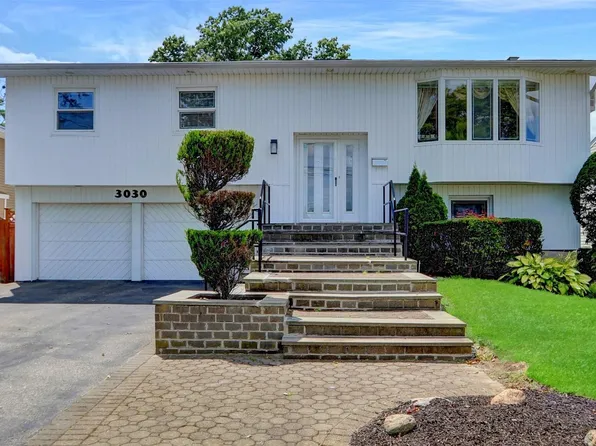 3030 Susan Road, Bellmore, NY 11710