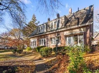 50 Southbourne Rd, Jamaica Plain, MA 02130