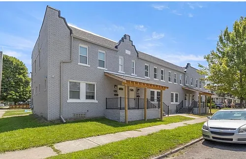 4509 High St Photo 1