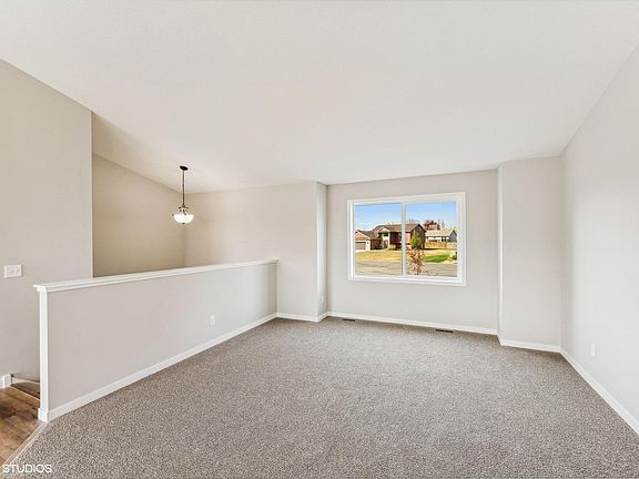 4th image of 12046 41st Ave SE