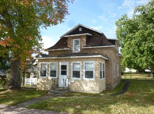 509 Elm St, Norway, MI 49870