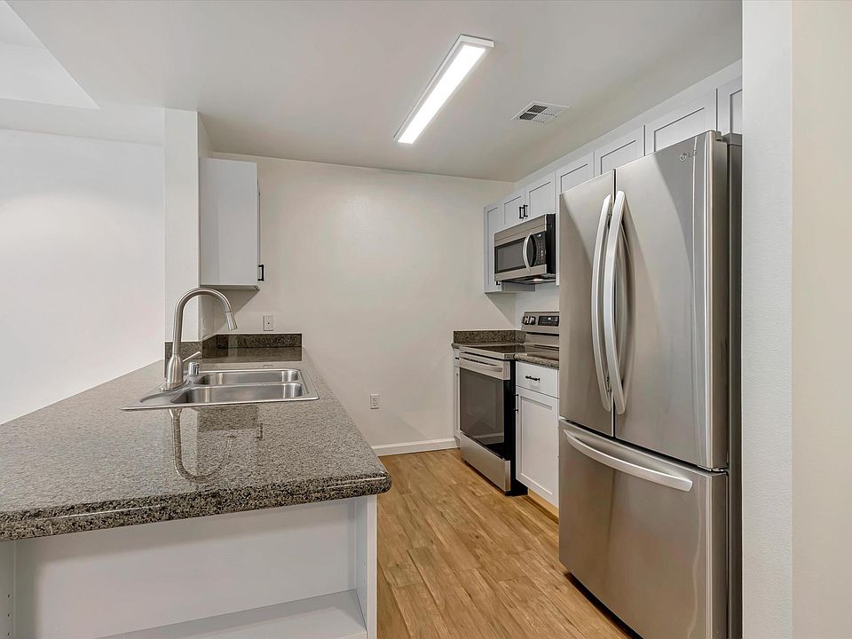1st image of 1550 Technology Dr Unit 2086
