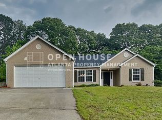 2767 Wilding Green Ln, Dacula, GA 30019