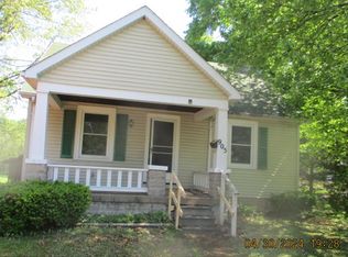 905 W Harrison St, Belleville, IL