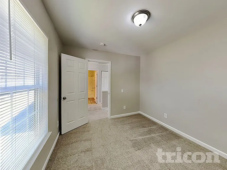 5400 Peachwood Dr — Photo 6