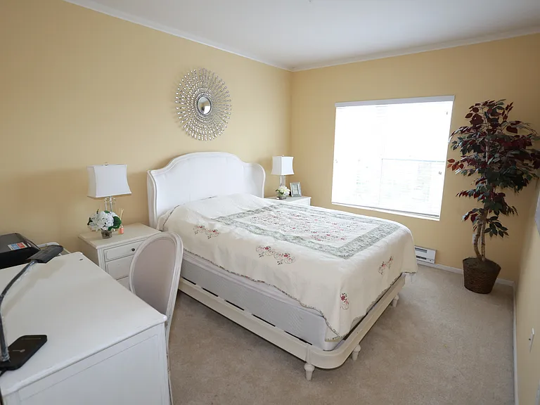 4343 Roosevelt Way NE #502 — Photo 4
