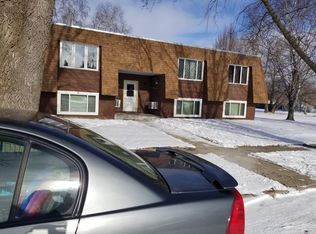 525 6th Ave NE APT 4, Watertown, SD 57201