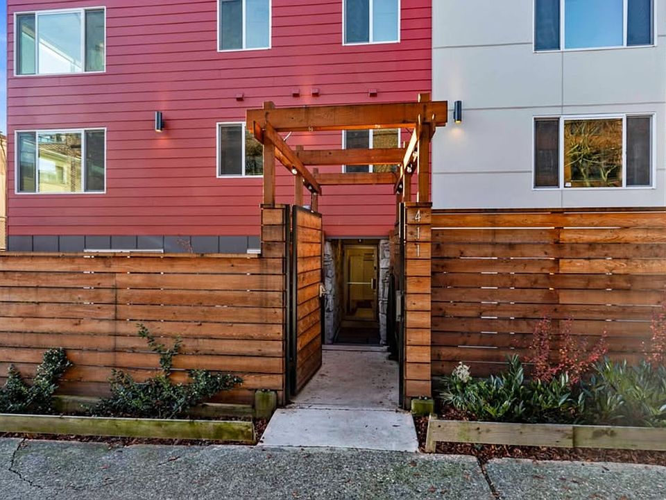 1st image of 411 Harvard Ave E APT 203