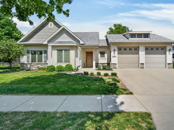 2715 Clayton Dr, Ames, IA 50010
