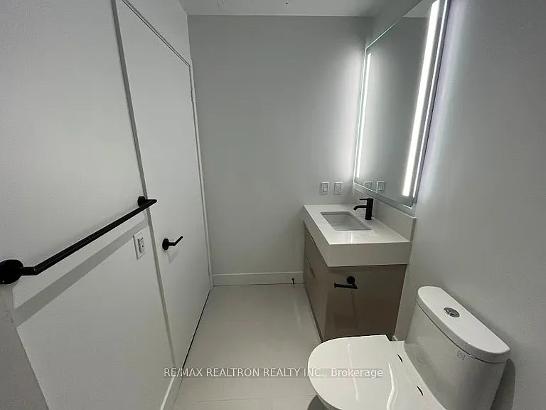 308 Jarvis St #1202 — Photo 25